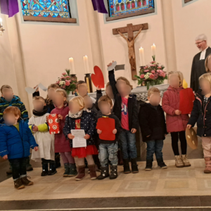 Wir feiern Familiengottesdienst zum 3. Advent