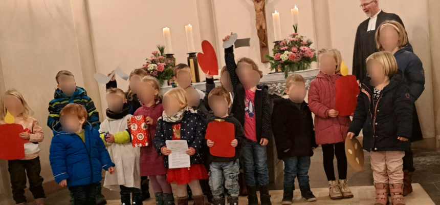 Wir feiern Familiengottesdienst zum 3. Advent Wir feiern Familiengottesdienst zum 3. Advent